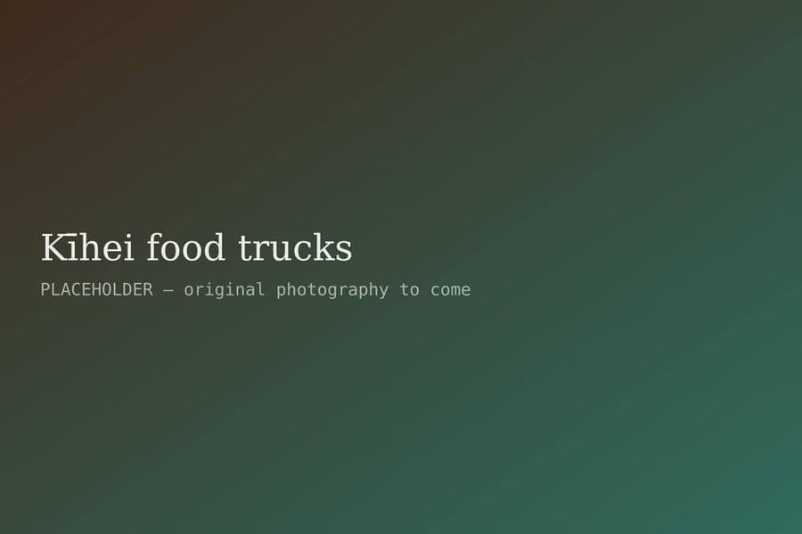 Food trucks in Kīhei at lunch